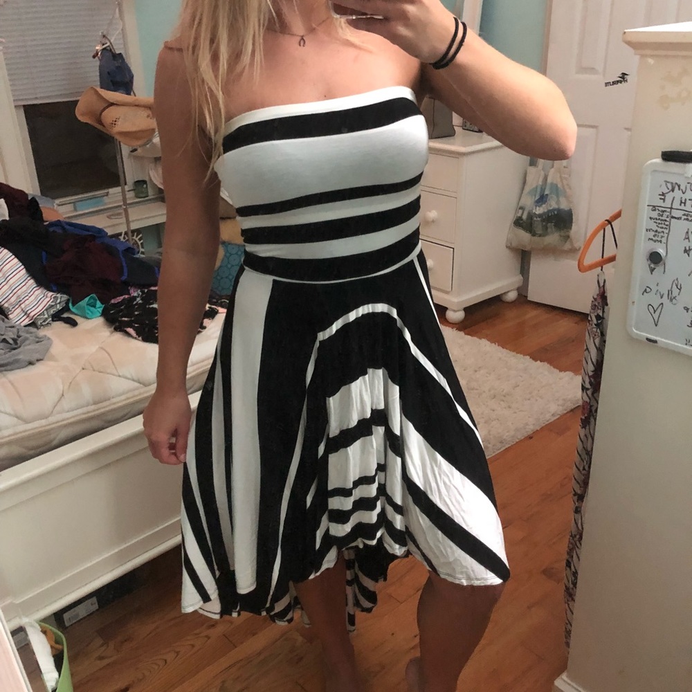 Black and white high-low dress